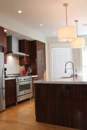 Sawyer On Jones Hill Condo (ساویر آن جونس هیل کاندو) 
