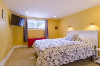 6 Luxurious 6br Seattle Home Guestroom