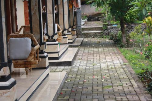 Puri Bali Bungalow 