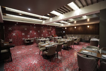 Hotel Radiance 