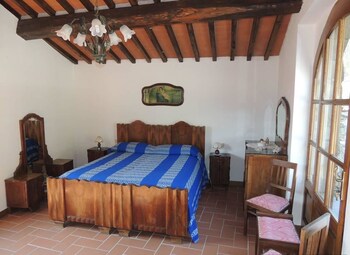 Borgo Fiorito Guestroom