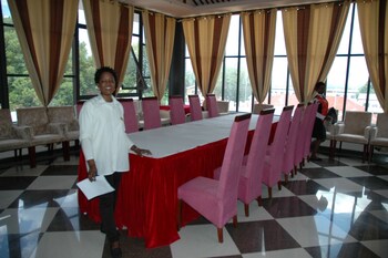 Golden Chopstick Hotel Dining