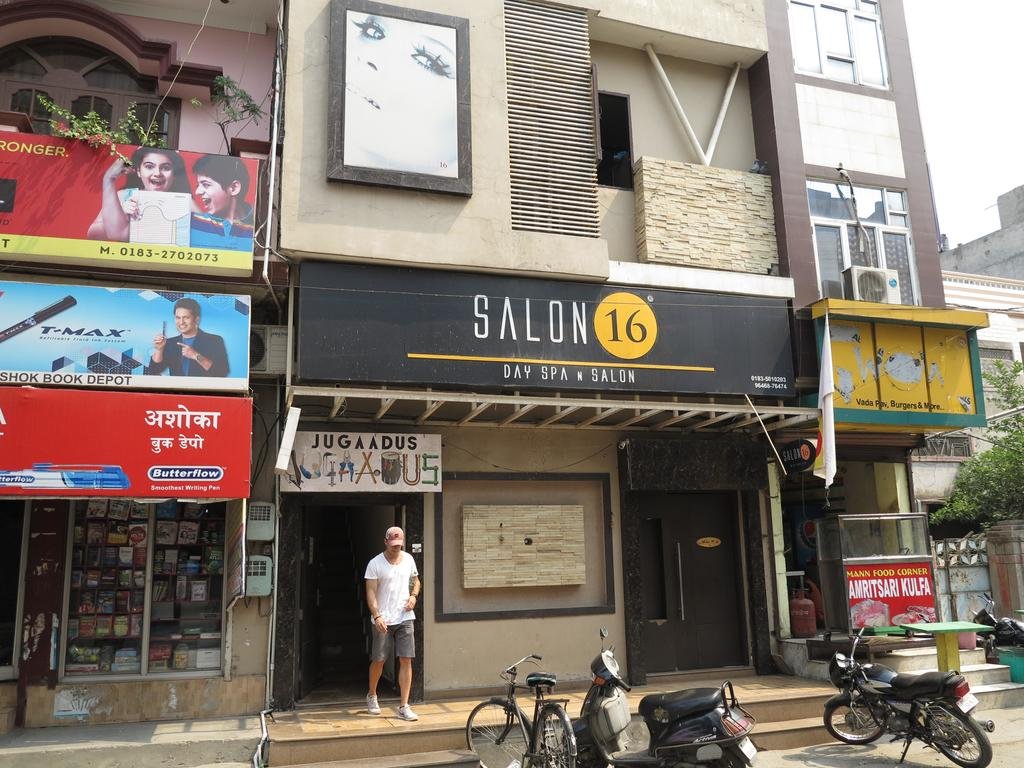 Jugaadus Hostel 