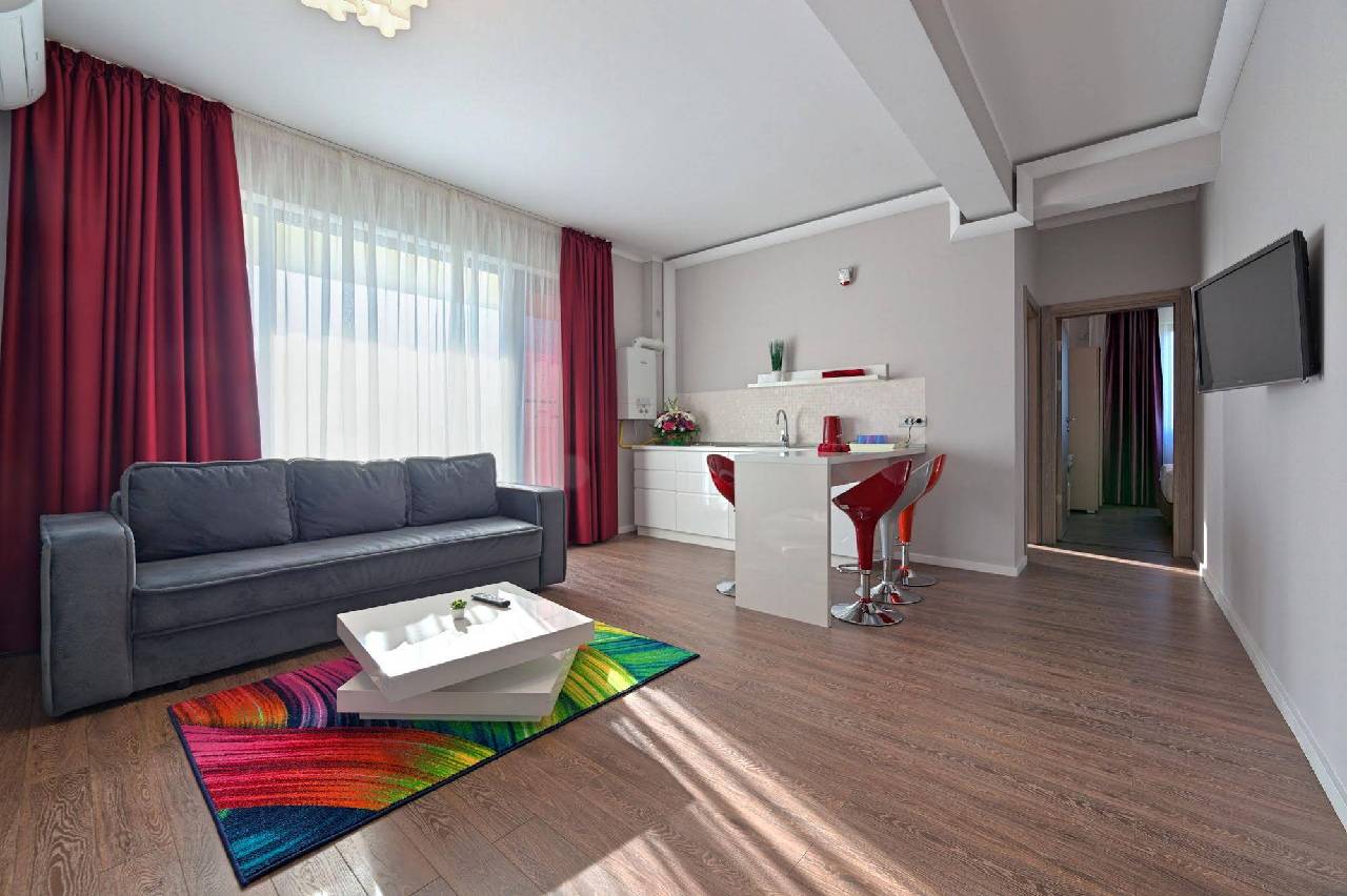 Hotel Tomis 