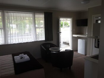 Palm Motel Waihi Guestroom