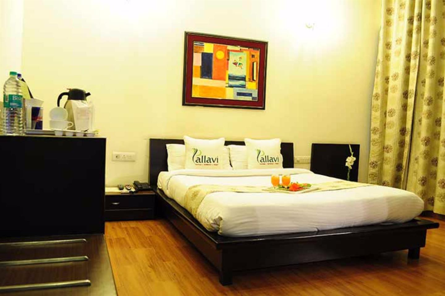 Hotel Pallavi West 