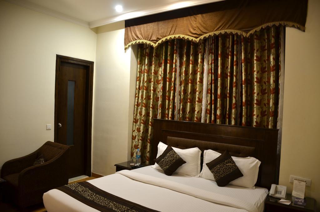Deventure Hotel 