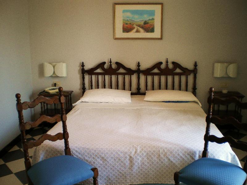 Stabia Room