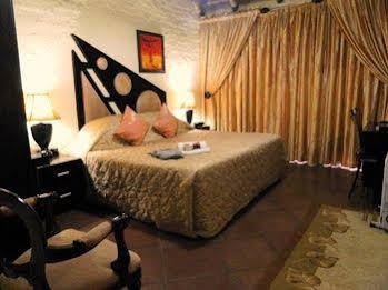 Vaalnest Boutique Hotel 