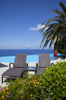 Hotel Ravesi Sundeck