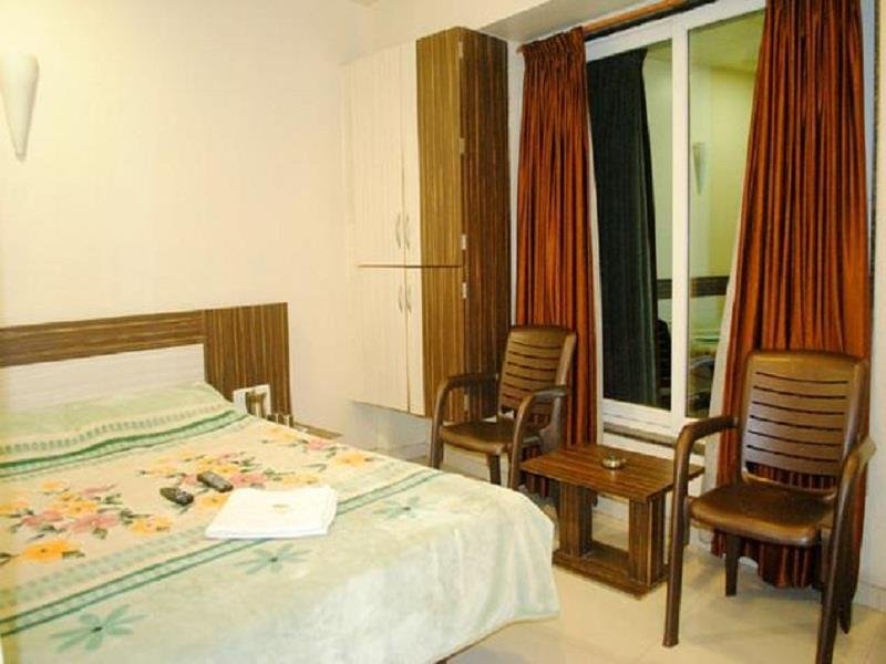 Hotel Megh Madhur 
