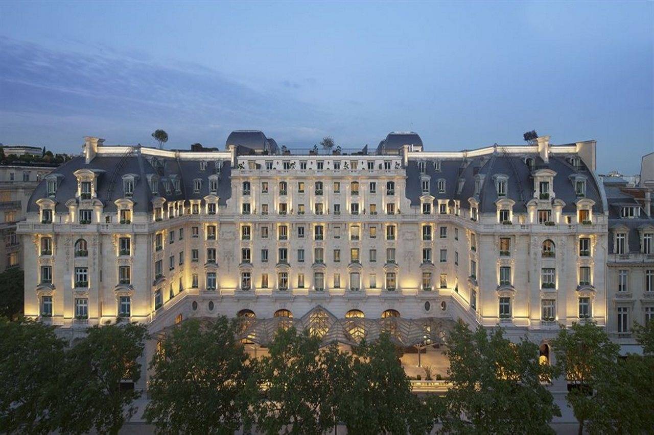 Hotel The Peninsula Paris (هتل  پنینسولا پاریس) 