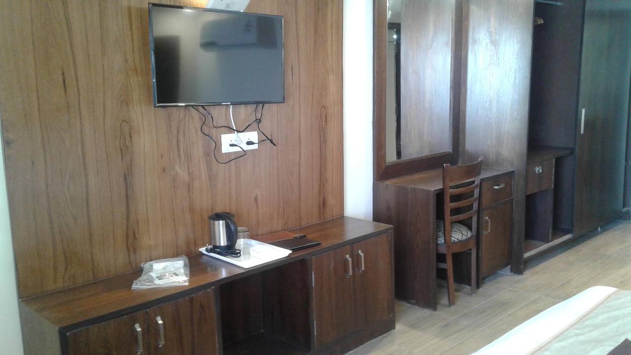 Oyo 11839 Hotel Paradise Mansion 