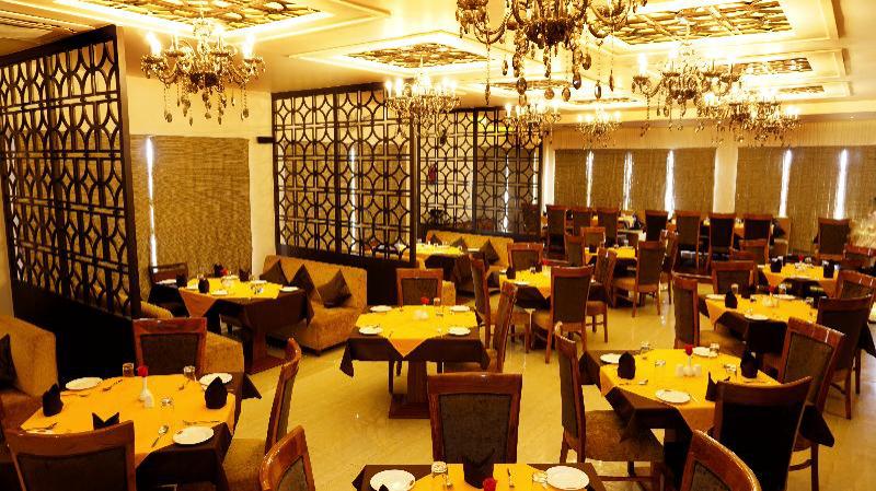 Hotel Golden Laurel Inn 