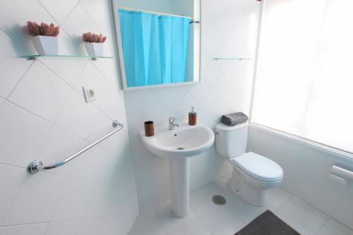 White Apartment Boutique 