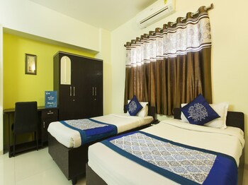 Oyo 10221 Hotel E Serai Guestroom