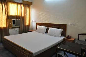 Hotel City Plaza 3 