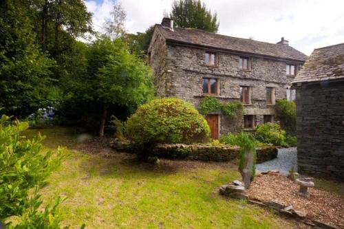 Ruskin House At Lowgrove 