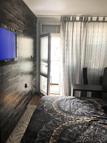 Room Hera 