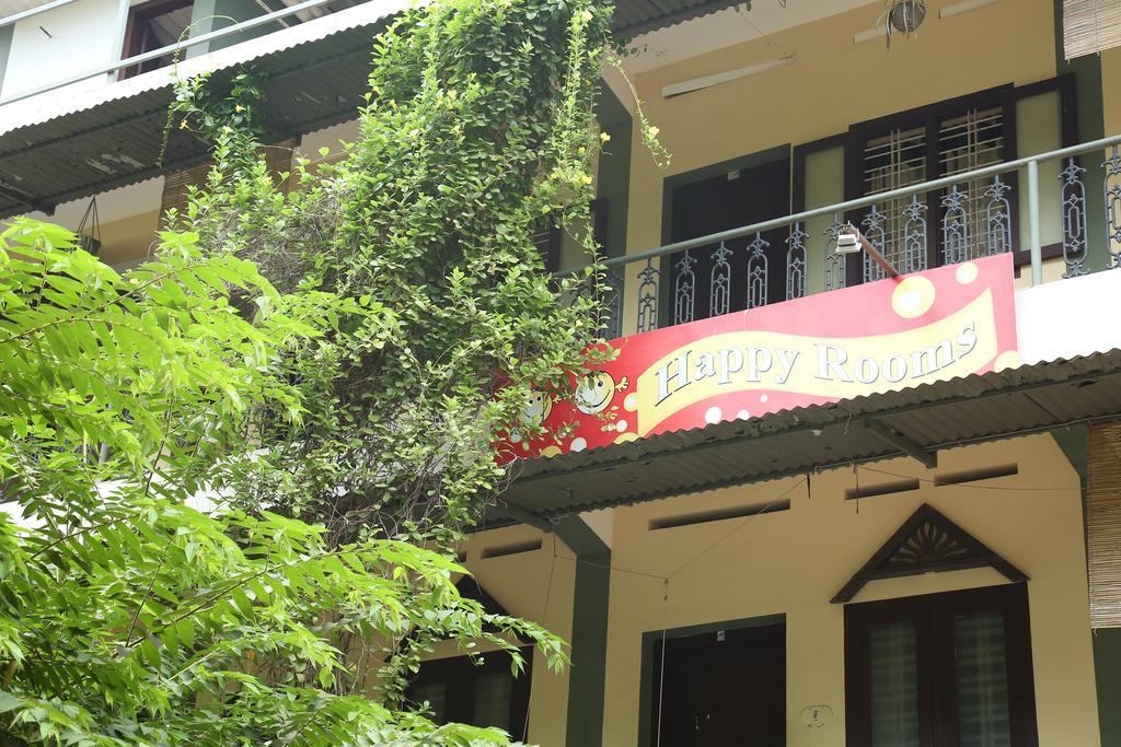 Oyo 14342 Happy Rooms 