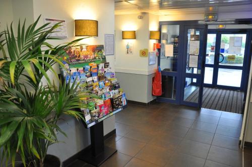 Ibis Budget Calais Coquelles Tunnel Sous La Manche 