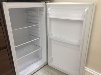 Regency Guesthouse Manchester Mini-Refrigerator