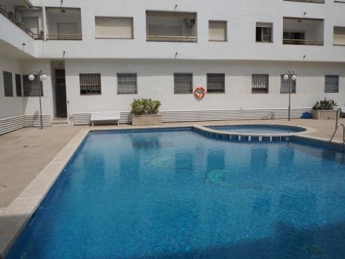 Ref. 213. Apart. Beatriz (رف. ۲۱۳. آپارت. بیتریز) 