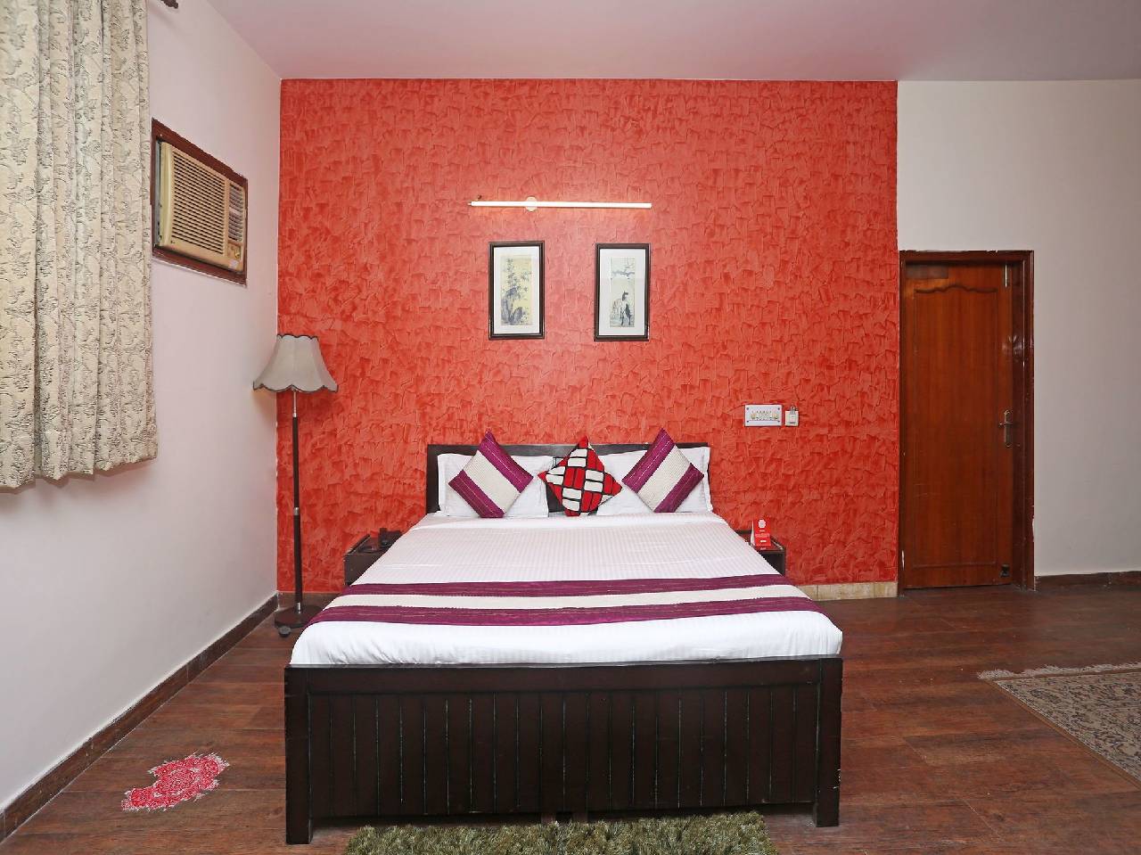 Oyo 12722 B K House 