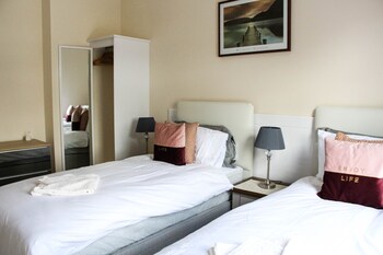 The Bay Hotel Guestroom