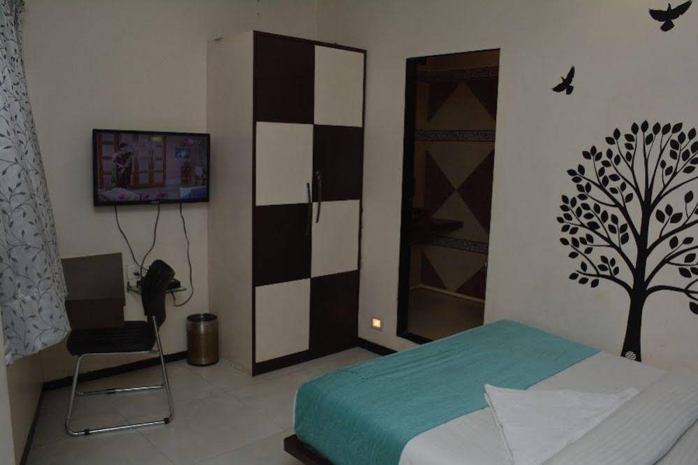 Blue Pearl Residency 