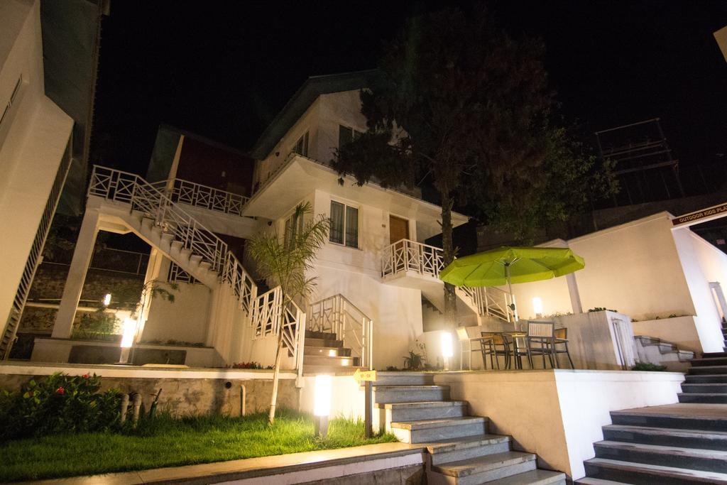 Le Poshe By Sparsa Resort 