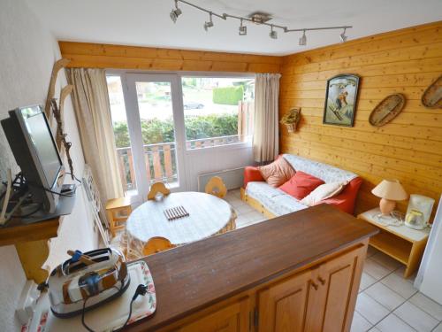 Holiday Home Residence Atray I Hotel Description