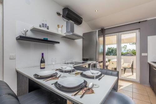 Apartment Brzac 