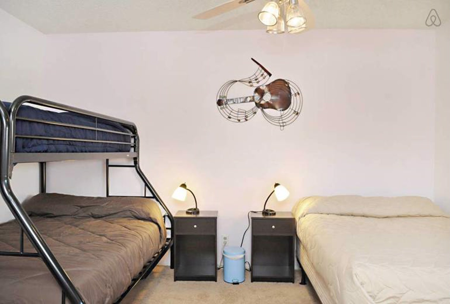Luxury 4br 8min To Las Vegas Strip (لاکچری ۴بر ۸مین تو لاس وگاس استریپ) 