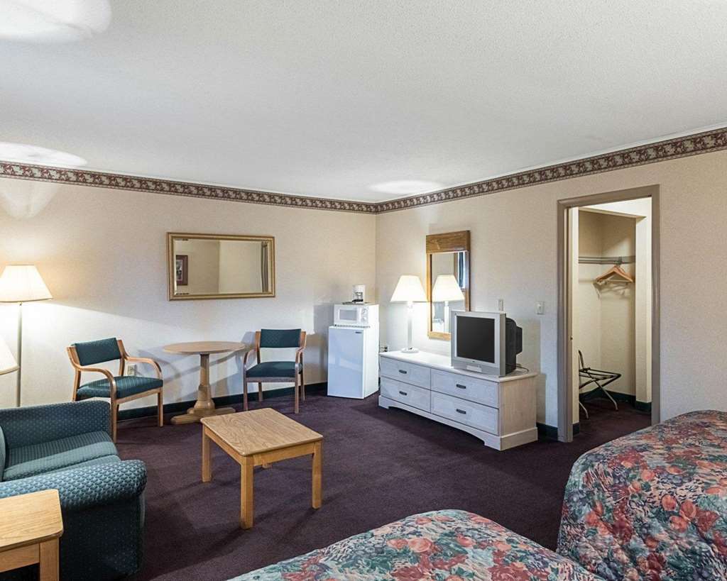 Rodeway Inn & Suites Rehoboth Beach (رودوی این و سوئیتس رهوبوت بیچ) 