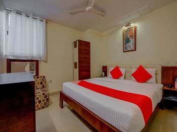 Oyo 3465 Hotel Pearl Guestroom