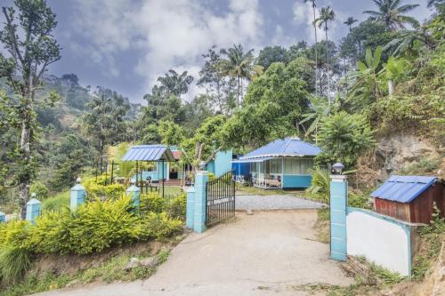 Tranquil Cottage Cocooned In A Verdant Landscape By Guesthouser 