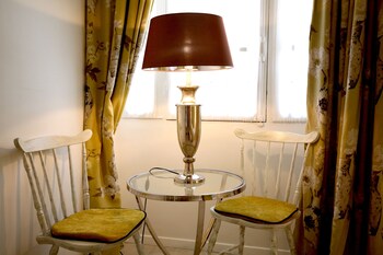 Hotel Royal Bon Repos Guestroom