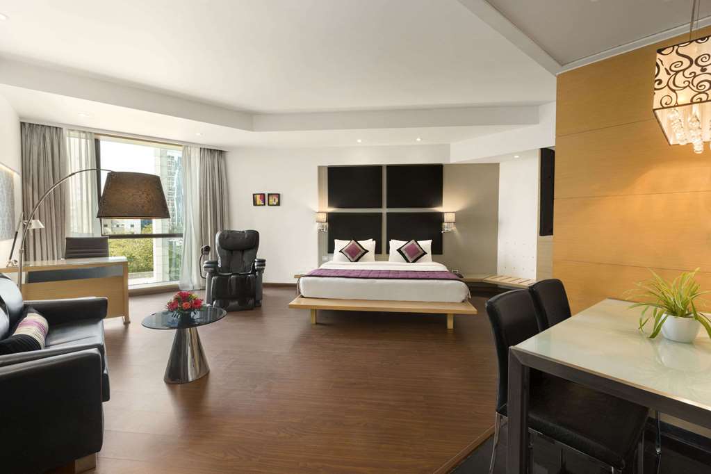 Ramada Navi Mumbai Guest room