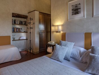 Borgo Iesolana Guestroom