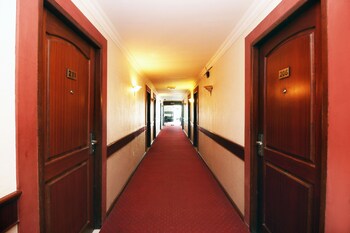 Airy Kertak Baru Ilir Lambung Mangkurat 32 Banjarmasin Hallway