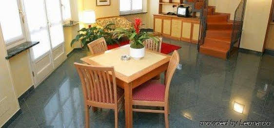 Le Petit Hotel 