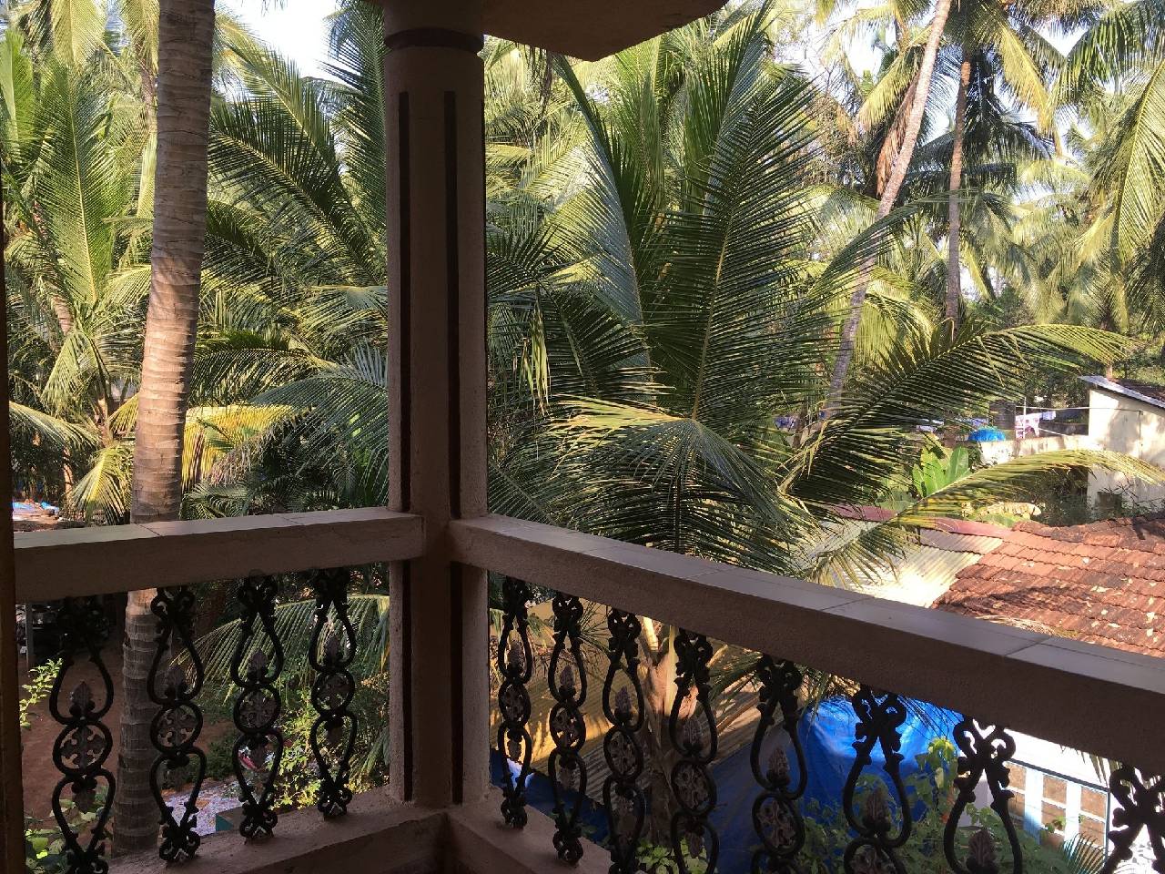 Oyo 7958 Stayout Fernandes Villa 
