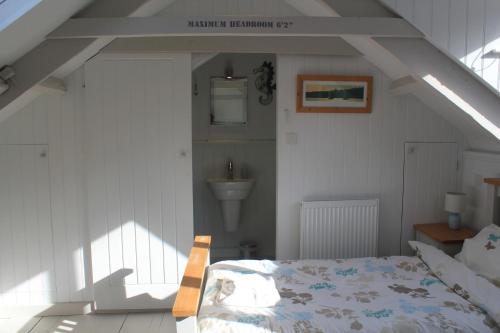 Tide House 