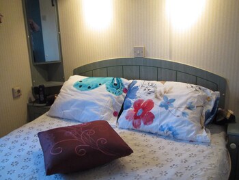 Ty Bihan De L'aber Guestroom