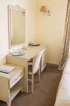 Rus Hotel In-Room Amenity