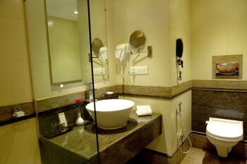 Lords Plaza Surat Bathroom