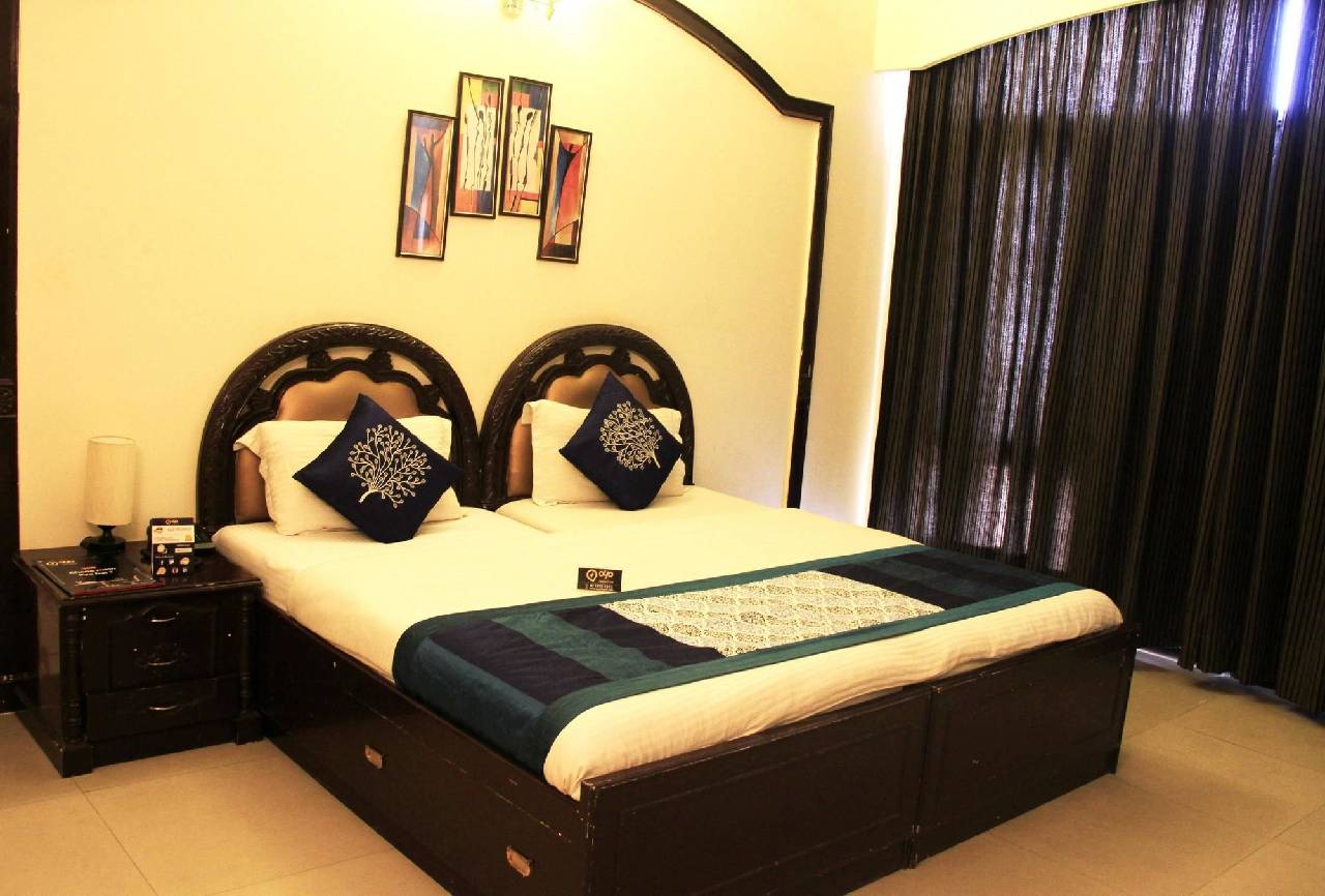 Oyo Rooms Near Akashneem Marg 