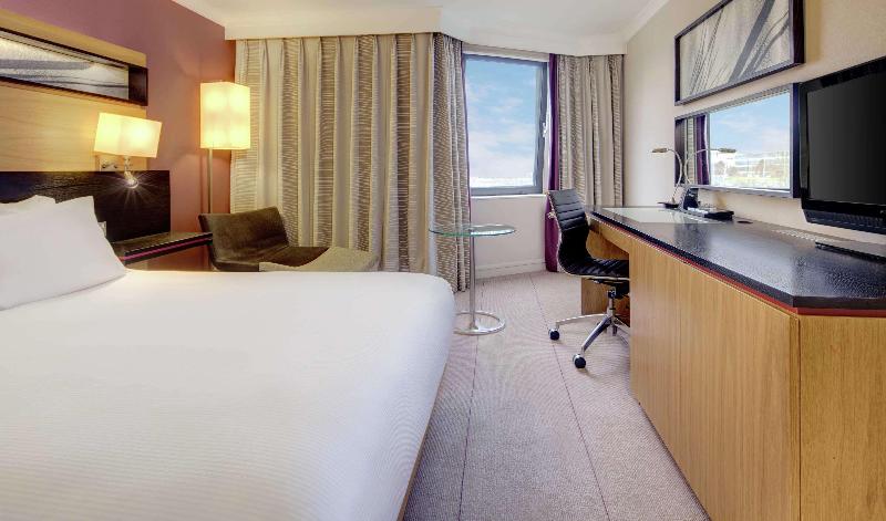 Hilton Manchester Airport Room