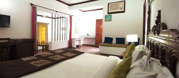 Pagoda's Manu Maharani Guestroom